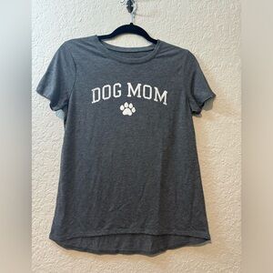 Grey “Dog Mom” T-Shirt, size small